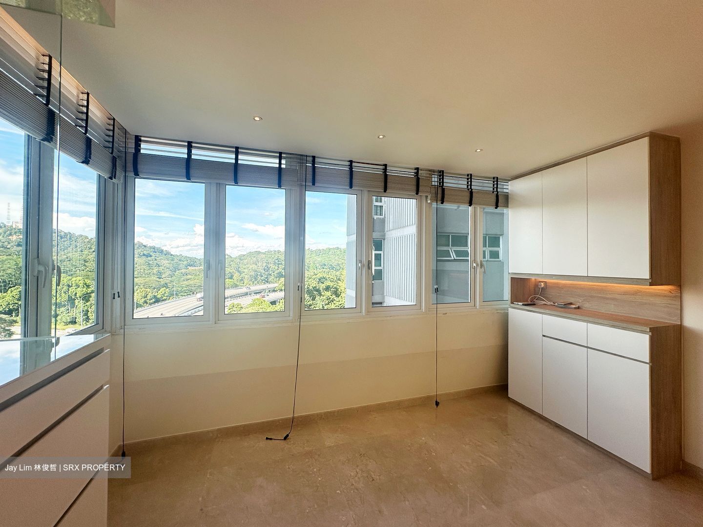 Sherwood Towers (D21), Apartment #510430141